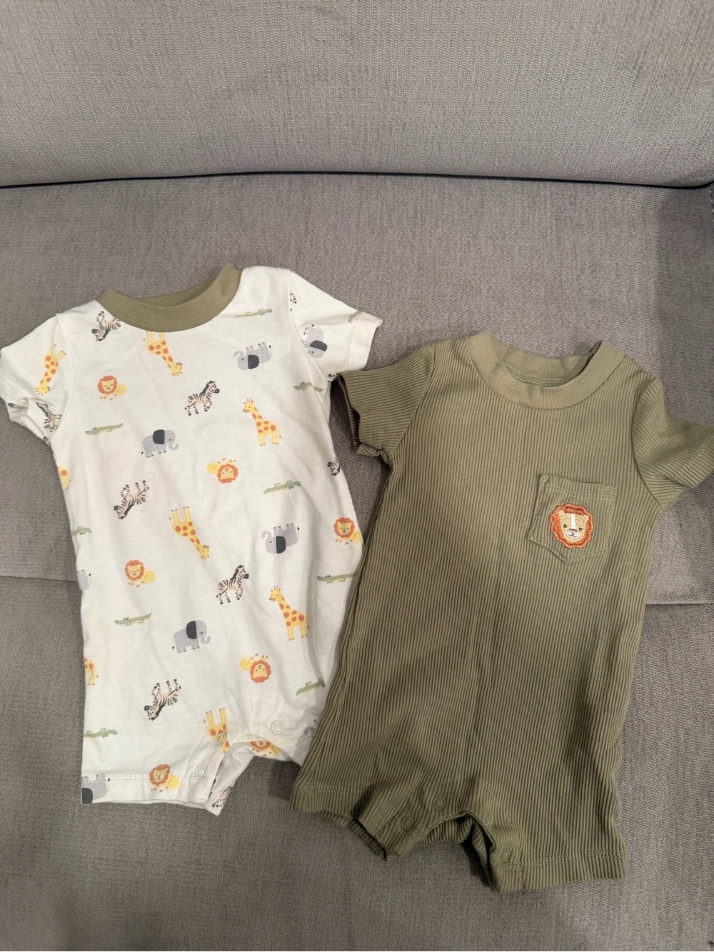 0-3 Months Safari Animal One-Piece Button Green Rompers - 2-Pack